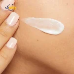 کرم مرطوب کننده سراوی مدل Essential Ceramides وزن 453 گرم | CeraVe Moisturizing Cream Dry to Very Dry Skin 454g - Image 2