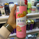 خرید شامپو بدن اسکرابی لیمو صورتی و پرتقال قرمز سینت ایوز 650ml