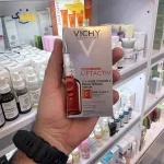 سرم ضد چروک ویشی مدل Liftactiv Vitamin C حجم 20 میلی‌لیتر - Image 2